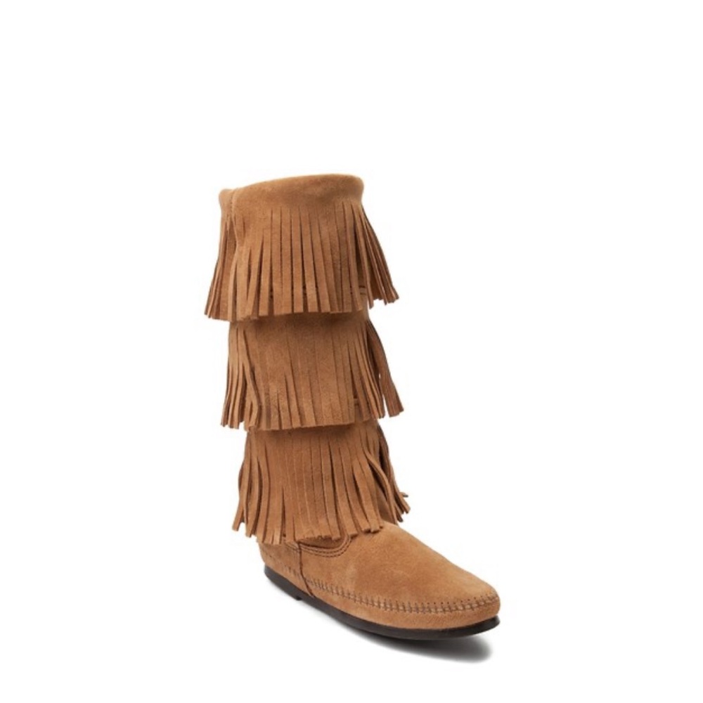 Minnetonka fringe boots